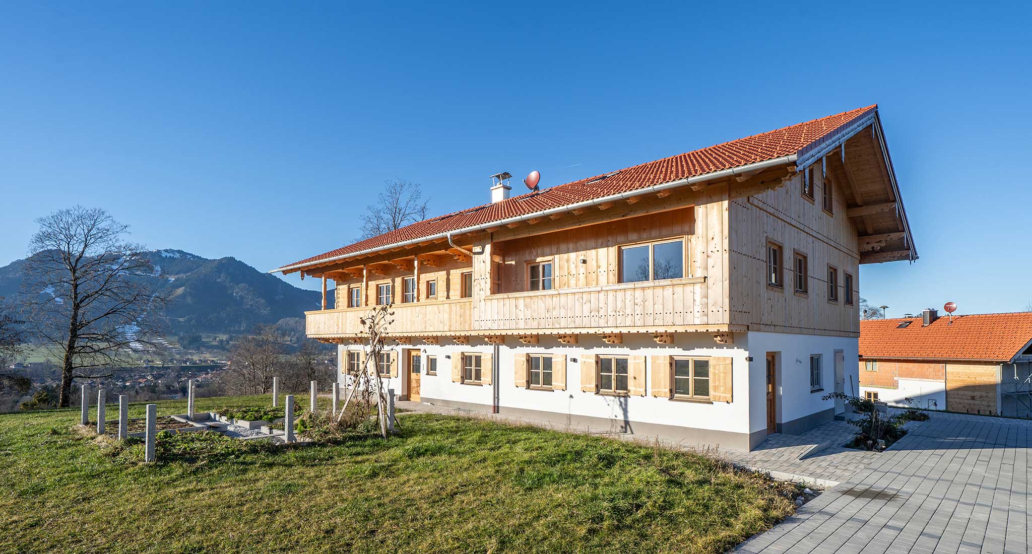 Zum-Oberjaeger-Ferienwohnungen-Lenggries-Familie-Gilgenrainer